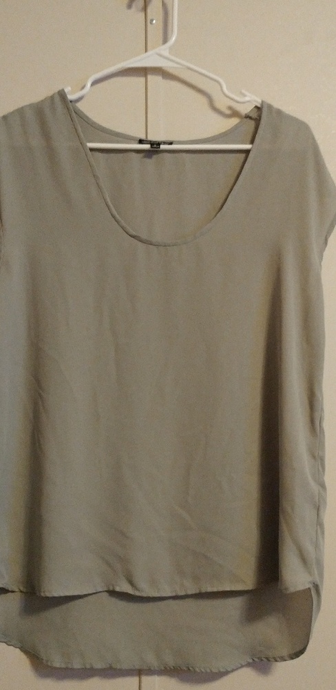 Gray dress top